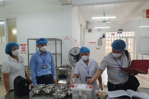 Quận Ba Đình: Tổ chức diễn tập phương án xử lý ngộ độc thực phẩm ở trường học