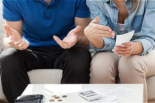 Em gái chồng tháng nào cũng vay 2 -10 triệu đồng nhưng không bao giờ trả