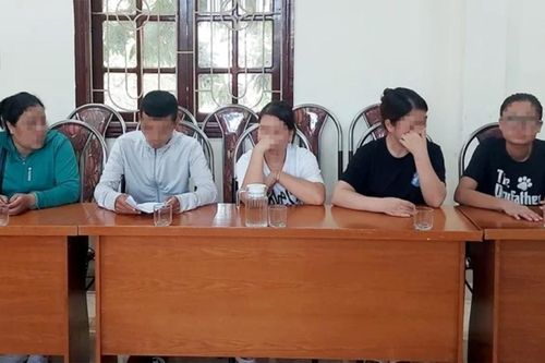 Điều tra dấu hiệu tội phạm của nhóm 'Bông hồng đen' tự ý lấy mẫu máu học sinh