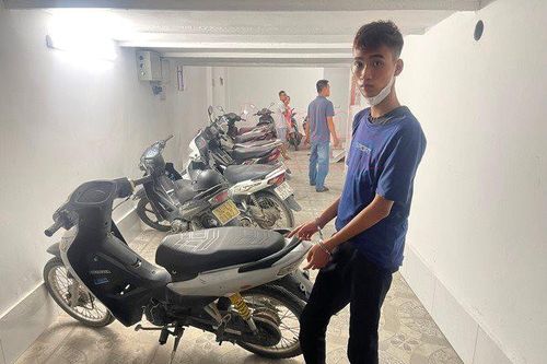 Vận động tên cướp manh động ra đầu thú