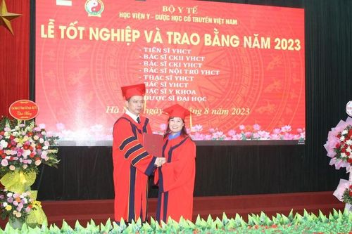 Lời nhắn nhủ của Giám đốc Học viện Y - Dược học cổ truyền Việt Nam với các tân bác sĩ, dược sĩ
