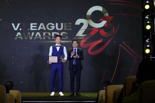 Hoàng Đức xuất sắc nhất V League 2023