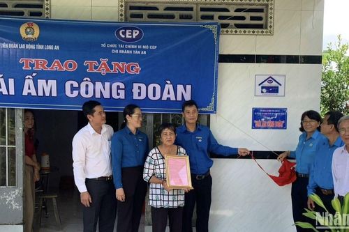 Công đoàn Long An chăm lo mái ấm cho người lao động