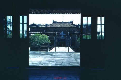 Ảnh màu hiếm có khó tìm về Ngọ Môn ở Cố đô Huế năm 1950