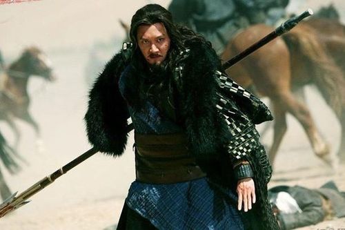 Vì sao Hạng Vũ 'máu lạnh', thẳng tay chôn sống 20 vạn quân Tần?