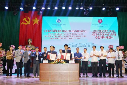 Hàn Quốc tài trợ 2,7 tỷ Won đào tạo ngành chăn nuôi, thú ý tại Trường ĐH Vinh