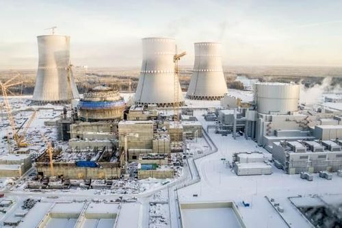 Xếp xung đột ở Ukraine và lệnh trừng phạt sang một bên, Mỹ-EU 'bấm bụng' mua nhiên liệu hạt nhân của Nga, đây là lý do
