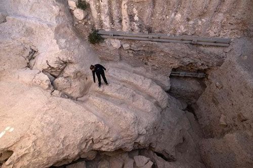 Israel: Phát hiện hệ thống ống dẫn cổ 2.800 năm tuổi