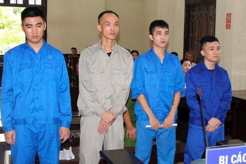 4 đối tượng chuyên chặn đường đánh người bị tuyên phạt hơn 31 năm tù
