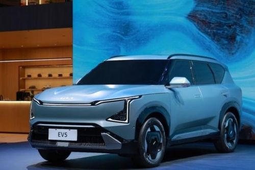 Kia EV5 2024 trình làng, giá bán từ 526 triệu VNĐ