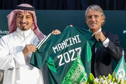 Roberto Mancini bị kiện sau khi dẫn dắt ĐT Saudi Arabia