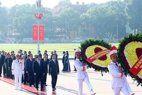 Lãnh đạo Đảng, Nhà nước viếng Chủ tịch Hồ Chí Minh nhân dịp Quốc khánh