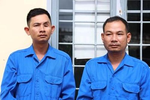 Hai anh em ruột lên cửa khẩu mua bán tê tê điều trị bệnh