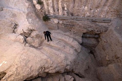 Phát hiện mạng đường ống bằng đá đẽo gần 3.000 năm tuổi ở Israel