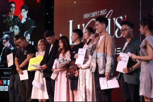 Trao giải cuộc thi làm phim ngắn Red Carpet dành cho học sinh và sinh viên trên địa bàn TP. Hà Nội
