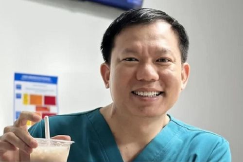 Bác sĩ Cao Hữu Thịnh hài hước tiết lộ lý do đến nay vẫn chưa lấy vợ