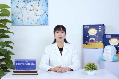 Các chuyên gia đánh giá về bỉm Step Baby như thế nào?