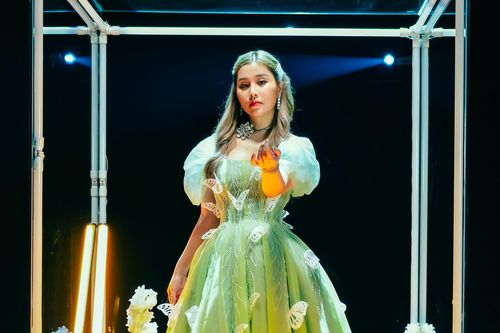 UKI Uyên đầu tư tiền tỷ cho MV mới kết hợp cùng rapper Freaky