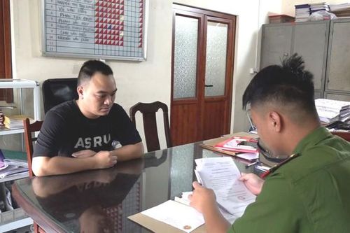 Vay tiền nhưng không trả lãi, 'con nợ' bị nam thanh niên đánh, cướp tài sản