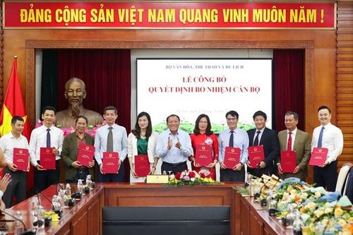 Điều động, bổ nhiệm nhân sự chủ chốt 3 bộ ngành