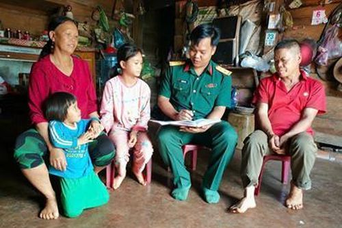 Cùng em vui bước đến trường