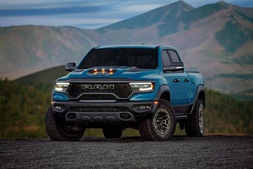 Ram 1500 TRX Final Edition - bán tải 'khủng long' giá 2,89 tỷ đồng