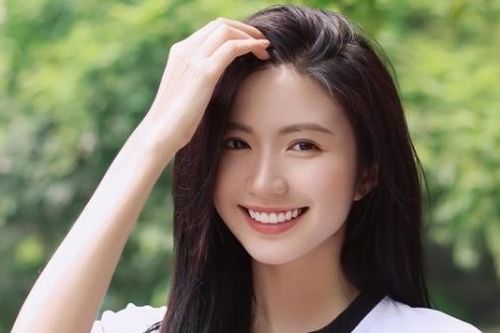 Diễn viên Ngọc Huyền: Những lời khen chê của khán giả giúp tôi trưởng thành hơn
