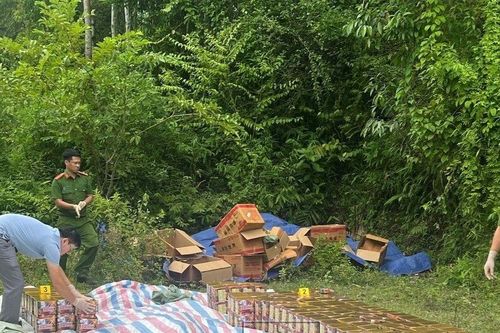 Ngăn chặn vụ vận chuyển hơn 400 kg pháo hoa nổ