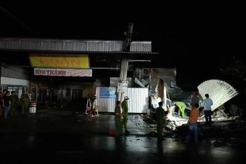 Cháy tiệm sửa xe máy, 2 người tử vong, 2 người bị thương