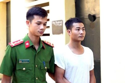 Cướp điện thoại của bé gái 3 tuổi, nghi can bị bắt khi tin lan truyền trên mạng