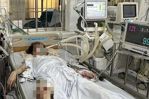 Vụ hai dì cháu nguy kịch sau bữa nhậu: Uống rượu pha nước màu