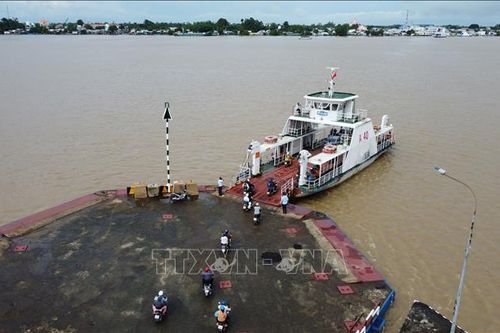 Phà Vàm Cống 'hồi sinh' sau hơn 4 năm dừng hoạt động
