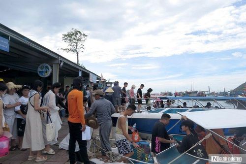 Khánh Hòa: Lượng du khách đi tour biển đảo ngày đầu nghỉ lễ chưa cao