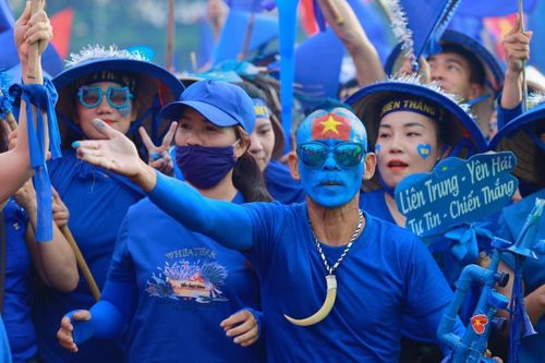 Dịp 2/9, về làng biển Cảnh Dương nô nức đón xem lễ hội đua thuyền
