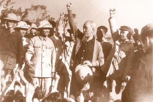 Bác Hồ với tình cảm đặc biệt dành cho Thanh Hóa