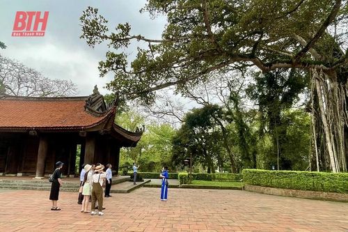 Khu Di tích lịch sử Lam Kinh trong ngày đầu của kỳ nghỉ lễ Quốc khánh 2-9