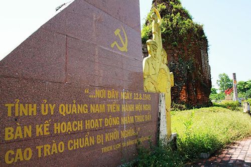Địa chỉ đỏ dẫn đến ngày độc lập