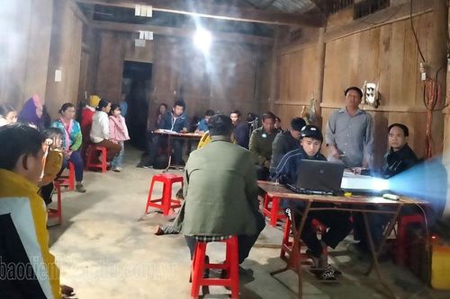 Ðiện Biên Ðông đẩy nhanh tiến độ giao đất, giao rừng