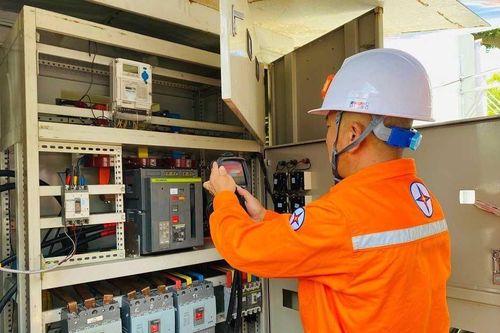 Đảm bảo cung cấp điện trong dịp lễ Quốc khánh 2/9 và khai giảng năm học mới