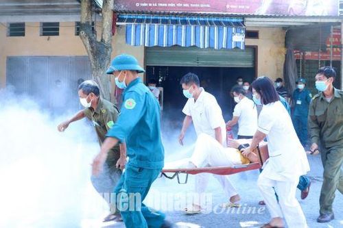Thực hành điểm phương án chữa cháy và cứu nạn, cứu hộ tại xã Trung Môn