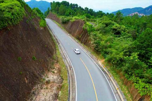 Quảng Ninh chính thức khánh thành tuyến đường nối 2 cửa khẩu
