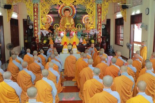 Trường hạ chùa Vạn Đức, Ni viện Vạn Hạnh (TP.Thủ Đức) tác pháp Tự tứ mãn khóa An cư kiết hạ