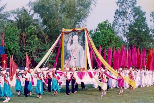 Những mốc son của nền giáo dục cách mạng Việt Nam sau Cách mạng Tháng Tám 1945