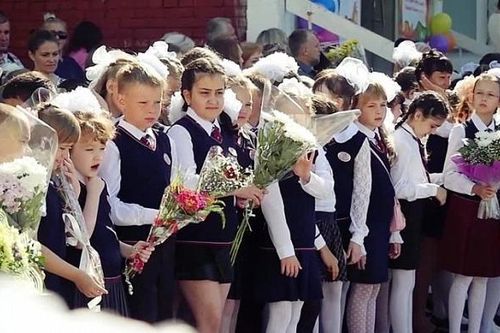 Lịch khai giảng của các quốc gia trên thế giới
