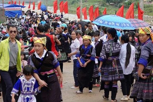 Bản Mông đón Tết Độc lập