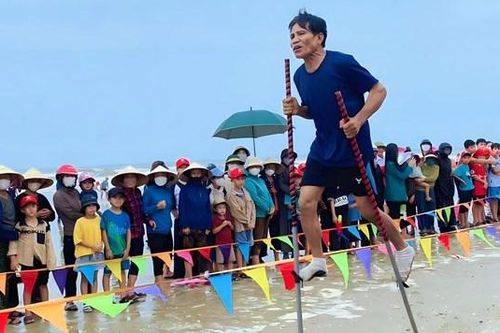 Tết Độc lập ở làng quê Hà Tĩnh