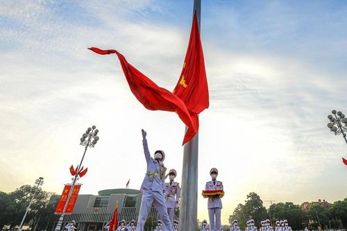 Ý chí và khát vọng Việt Nam!