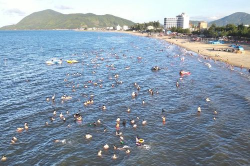 Hà Tĩnh: Du lịch biển hút khách dịp lễ Quốc khánh 2/9