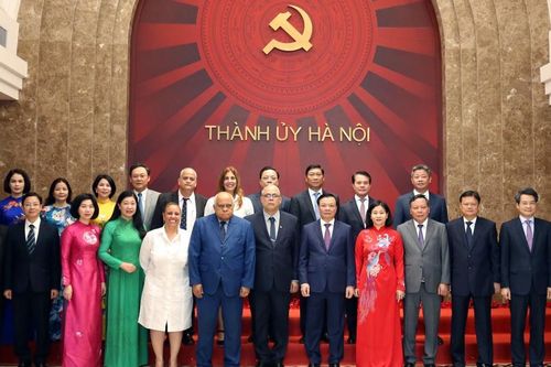 'Ngoại giao cây tre' - Nguồn sức mạnh lớn lao