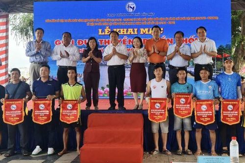 Bình Dương tổ chức giải đua thuyền trên sông Sài Gòn